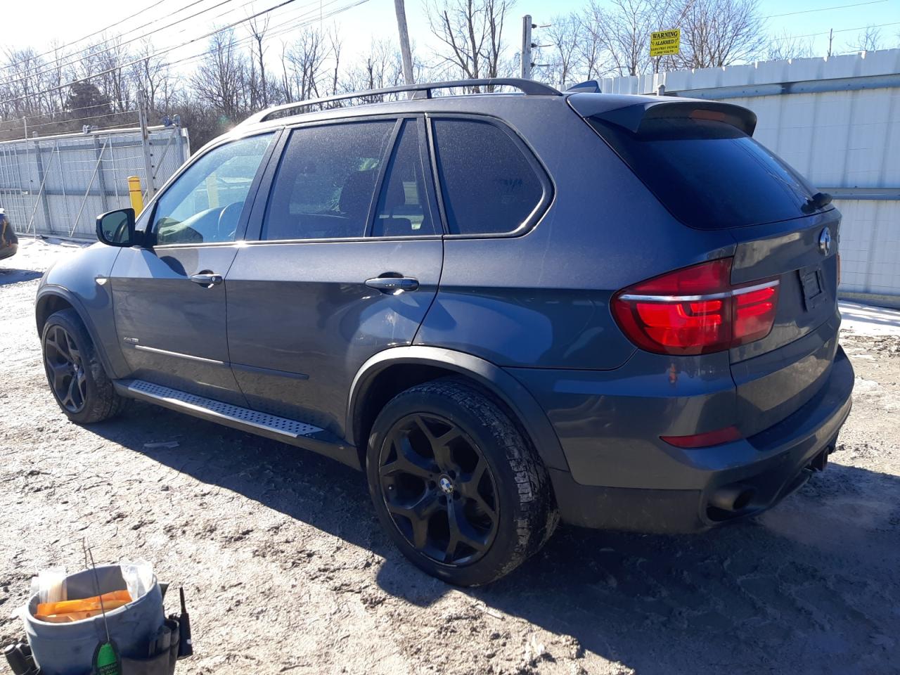 2011 BMW X5 - Image 2