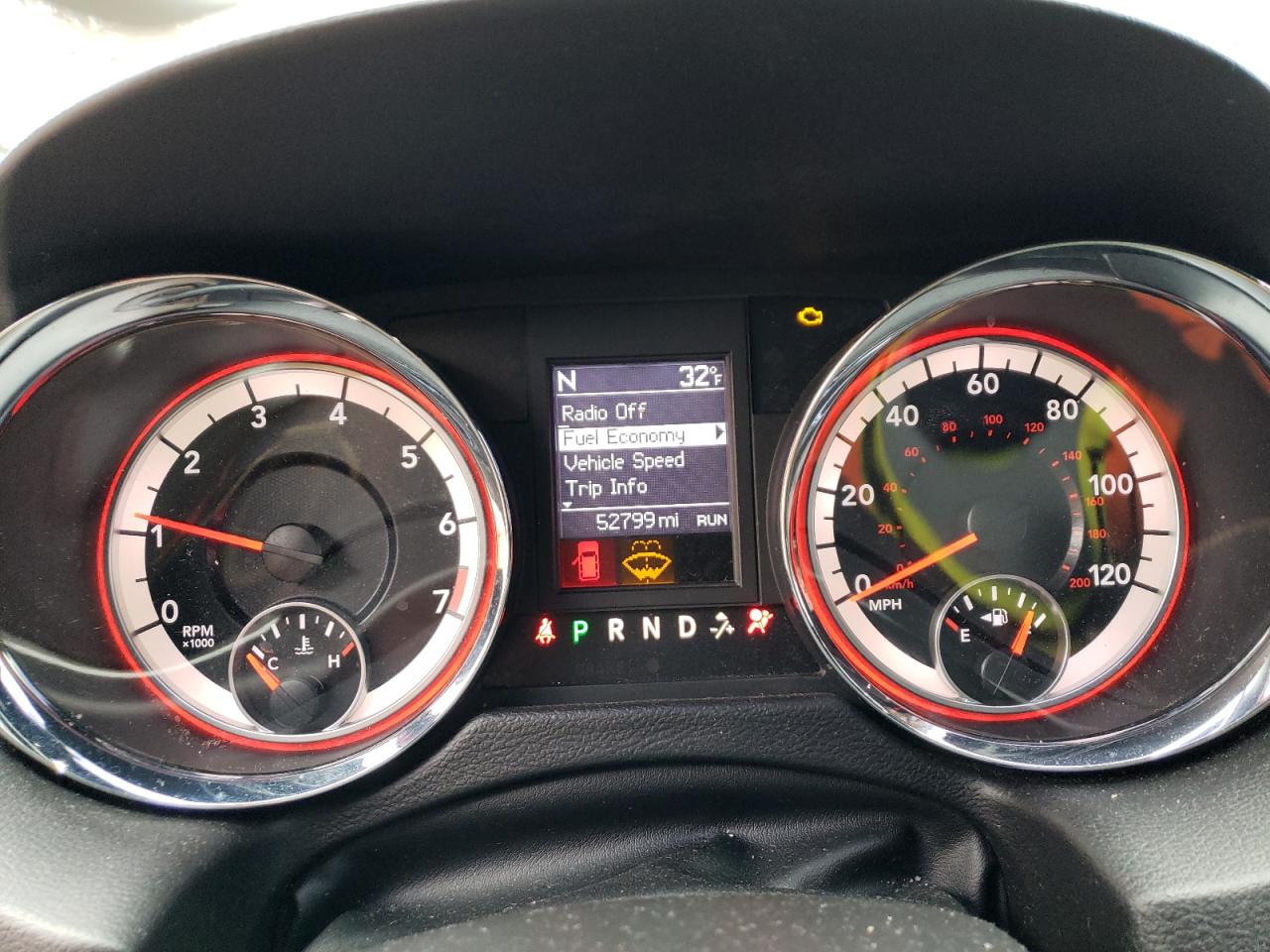 2018 Dodge Caravan - Image 9