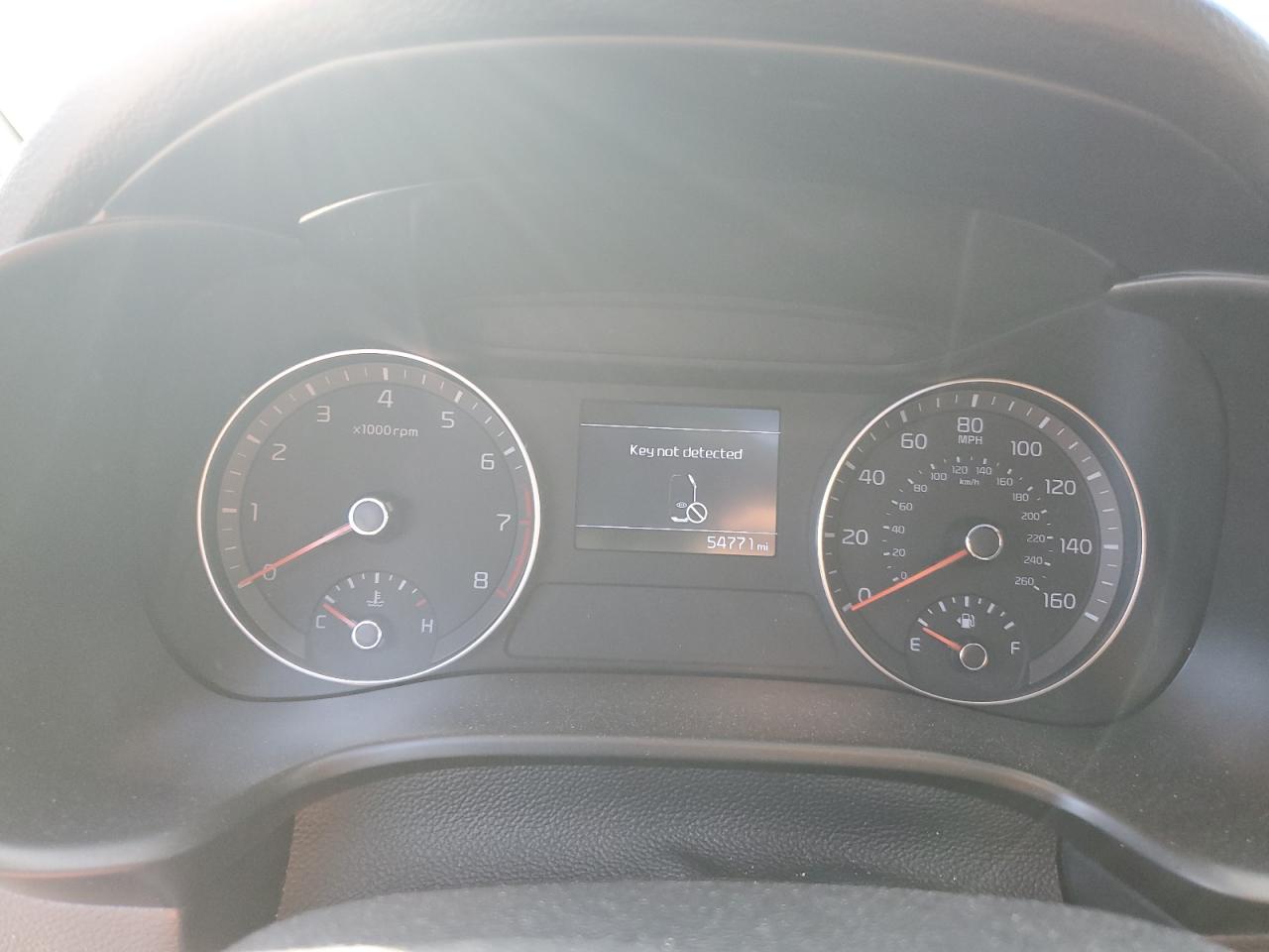 2021 Kia Forte - Image 9