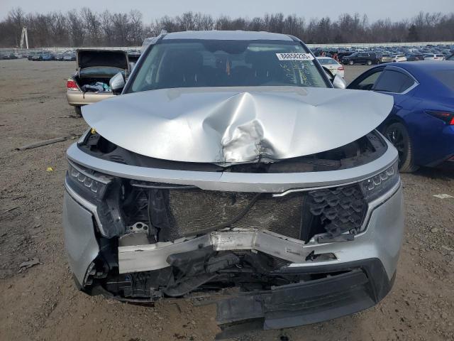  KIA SORENTO 2022 Srebrny