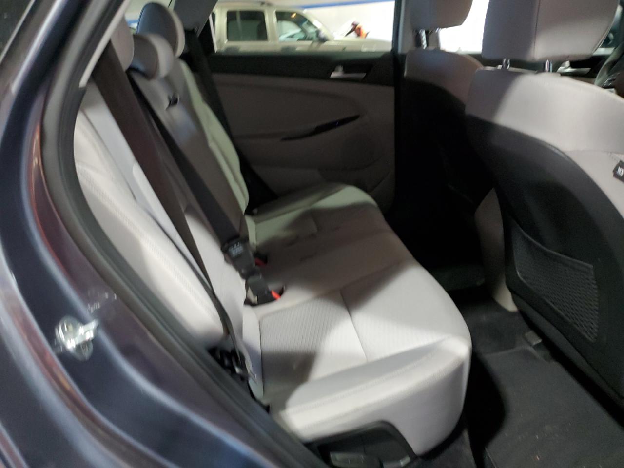 2021 Hyundai Tucson - Image 11