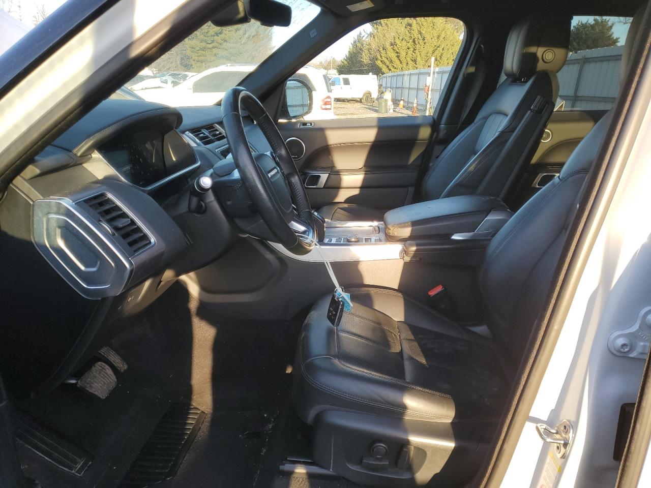 2019 Land Rover Range Rover - Image 7