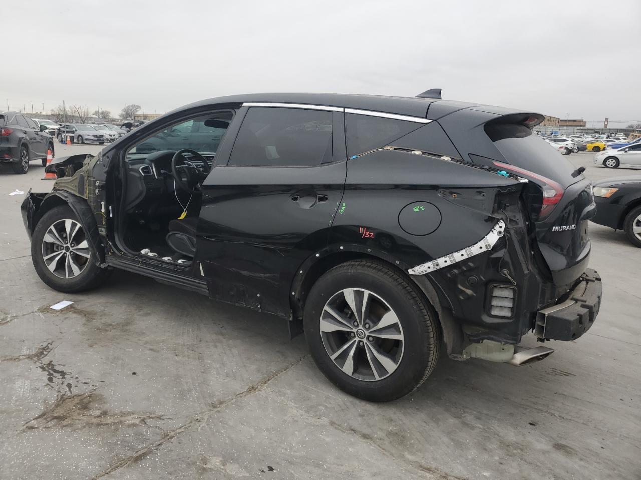 2019 Nissan Murano - Image 2
