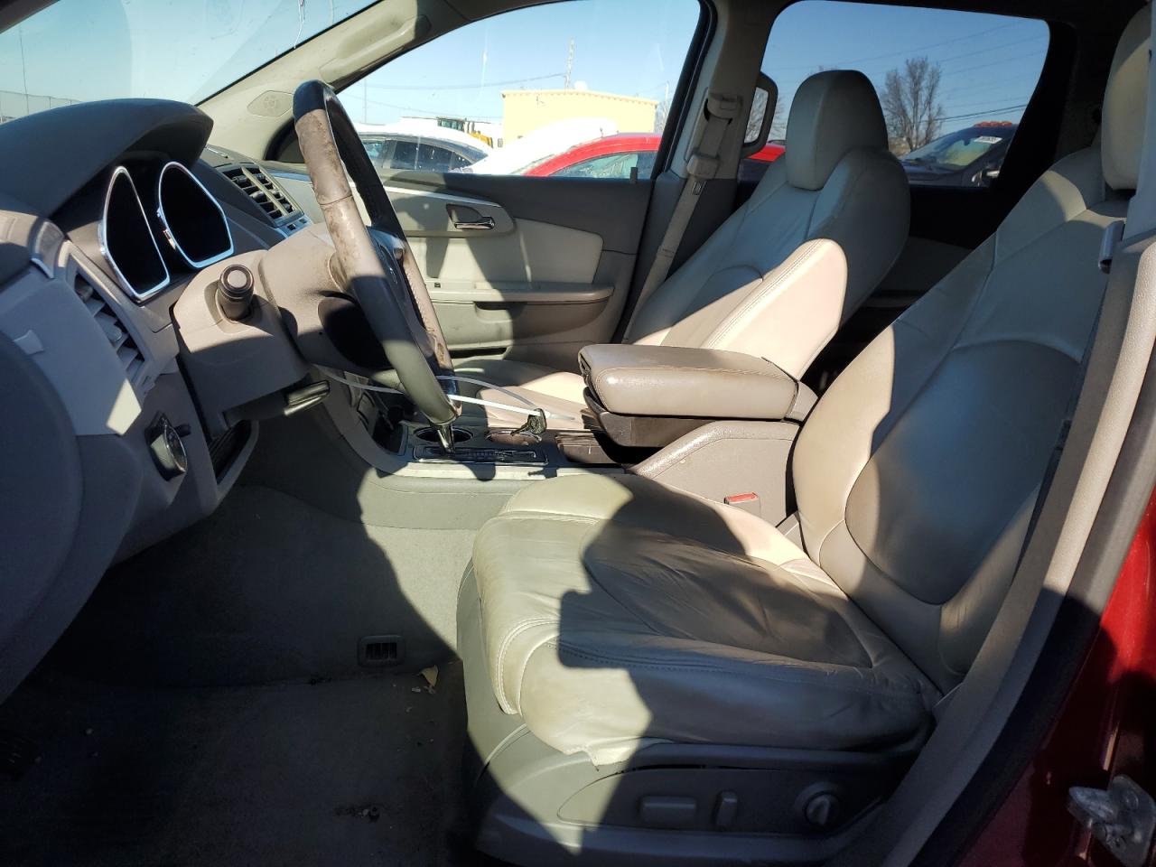2011 Chevrolet Traverse - Image 7