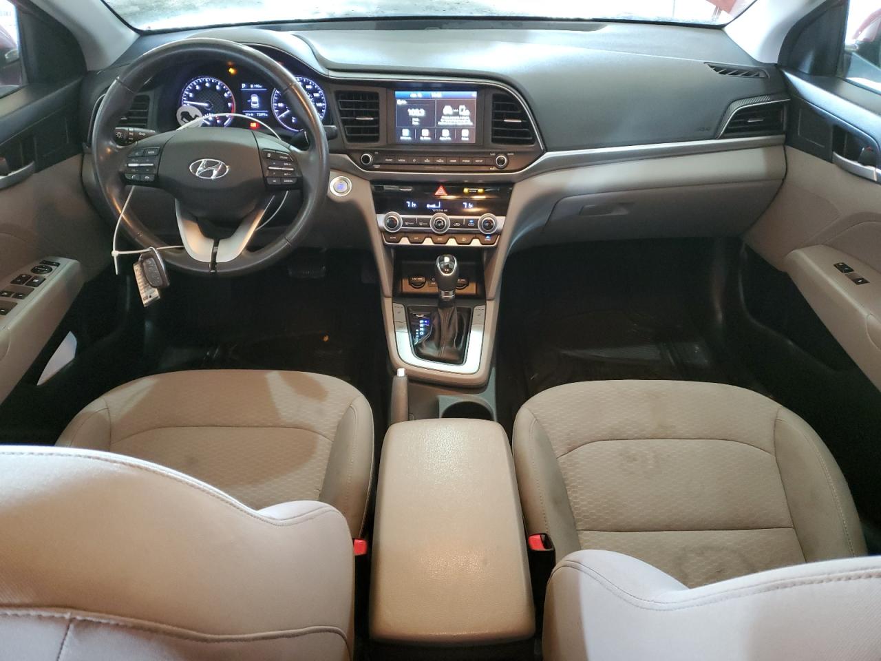 2020 Hyundai Elantra - Image 8