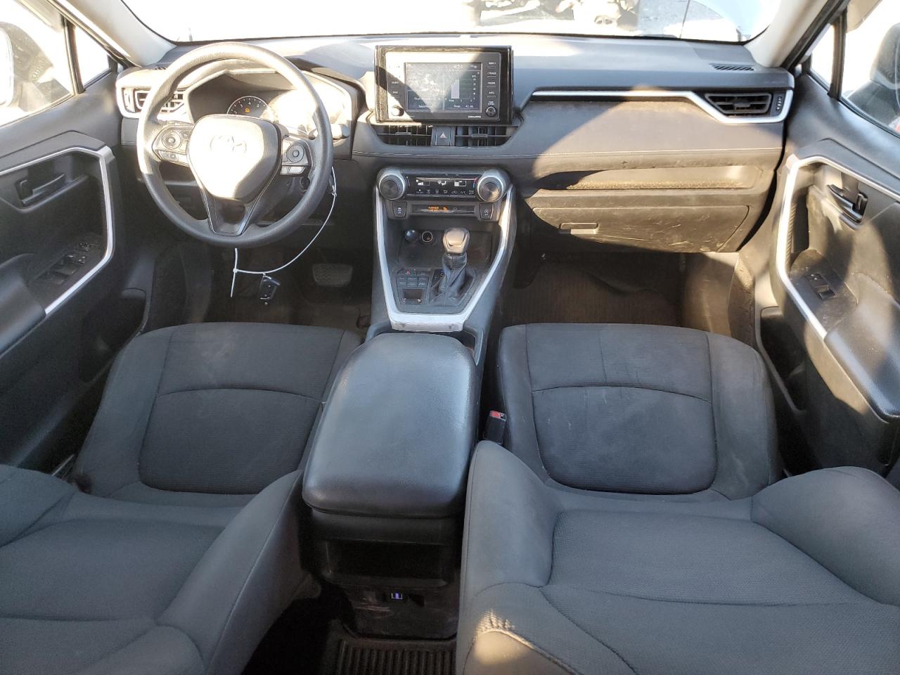 2021 Toyota RAV 4 - Image 8