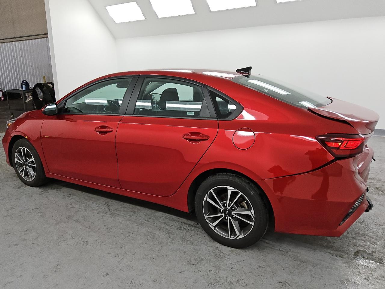 2023 Kia Forte - Image 2