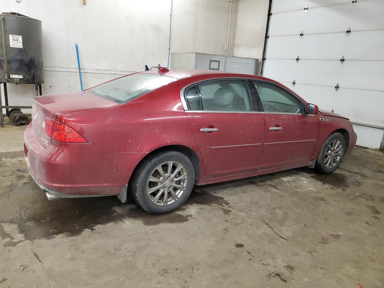 2011 Buick Lucerne - Image 3