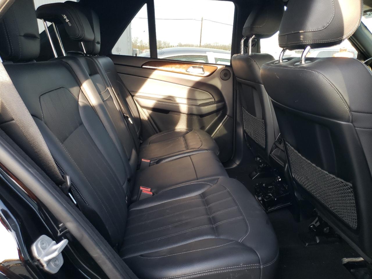 2017 Mercedes-Benz GLE - Image 11