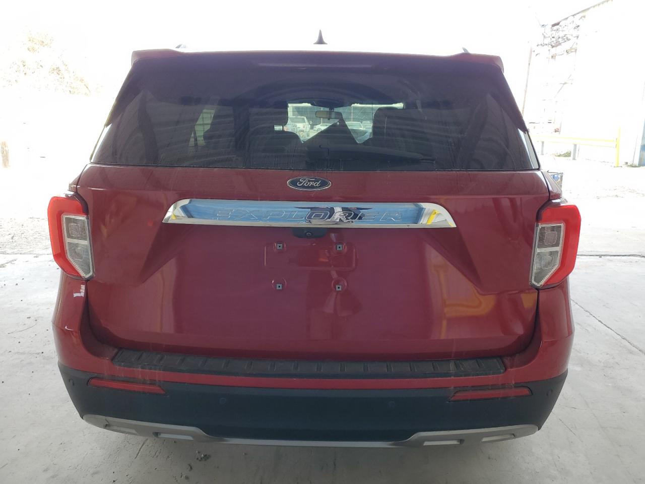 2022 Ford Explorer - Image 6