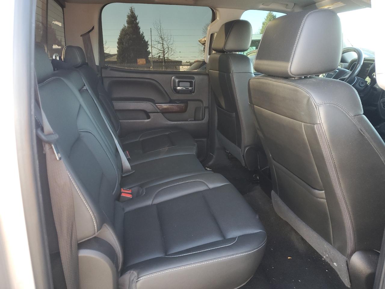 2018 GMC Sierra - Image 10