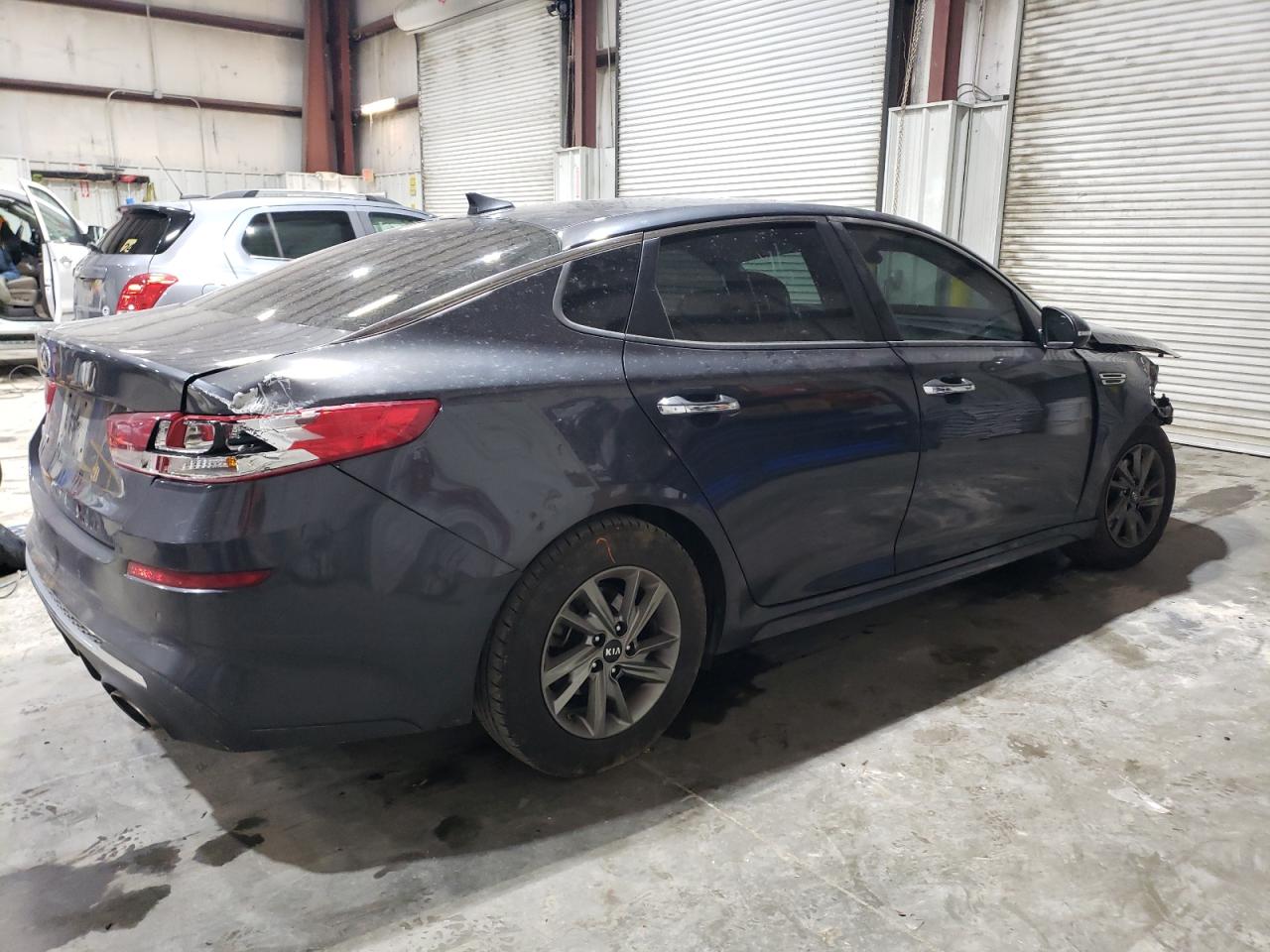 2019 Kia Optima - Image 3