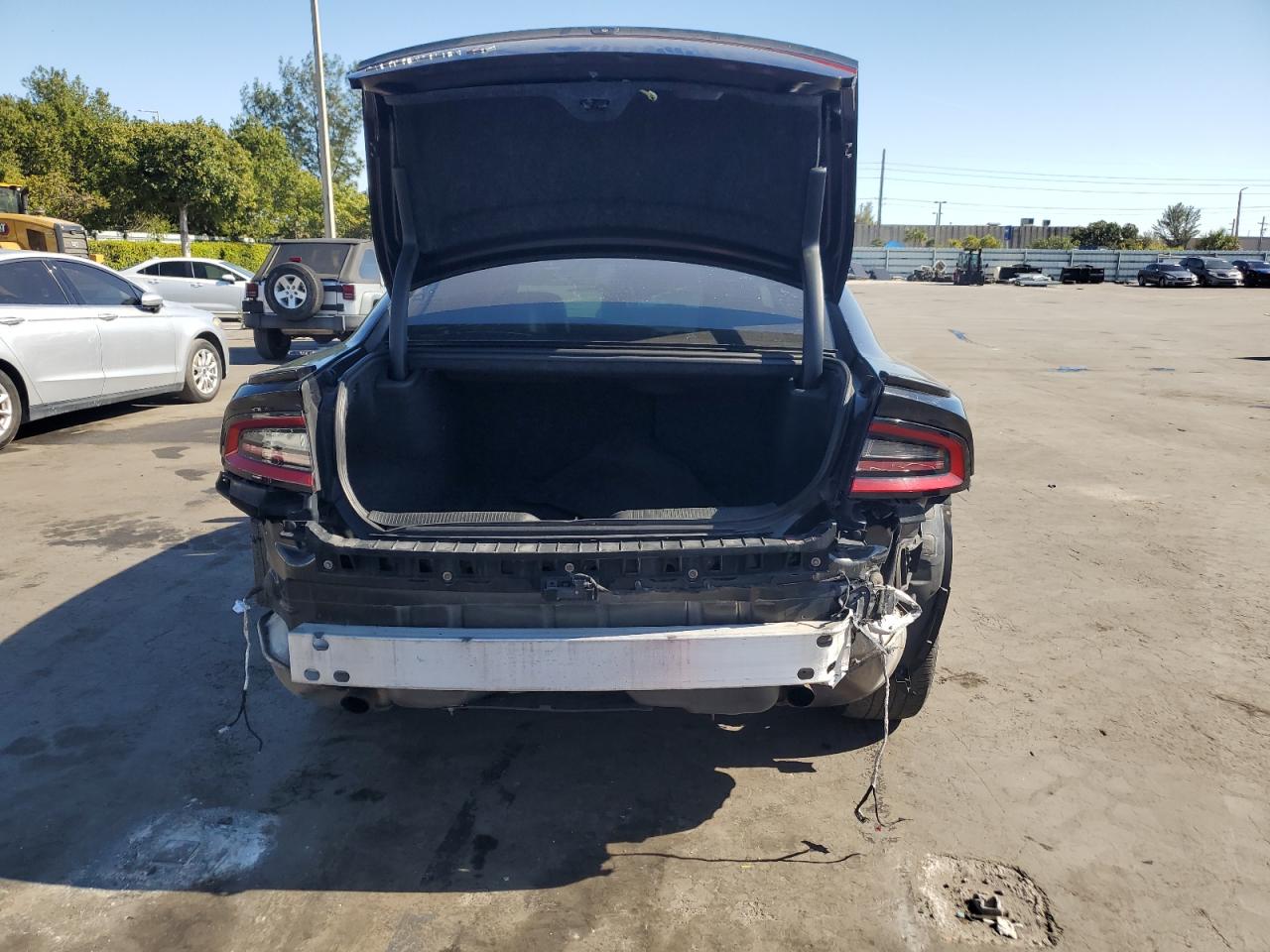 2018 Dodge Charger - Image 6