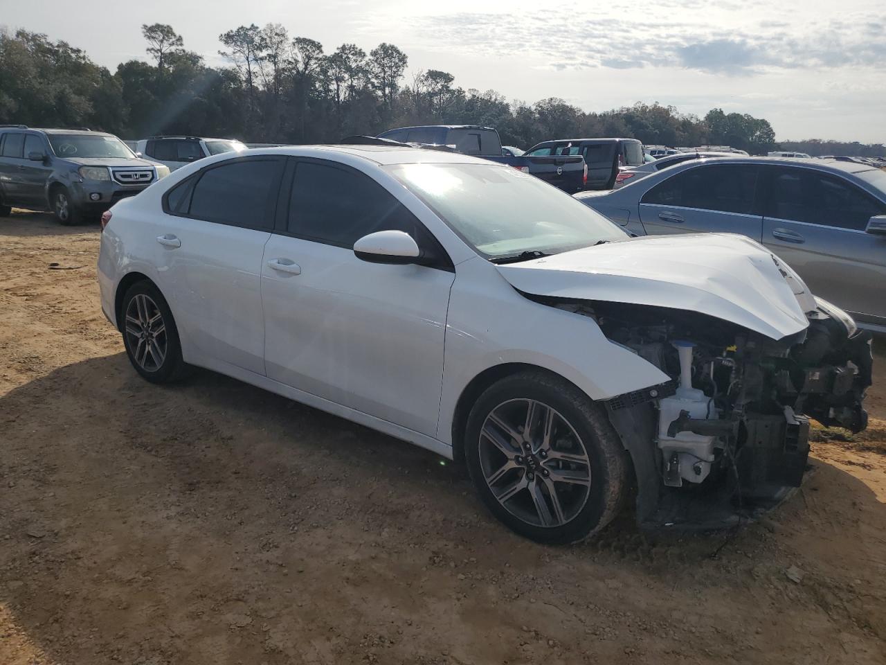 2019 Kia Forte - Image 4