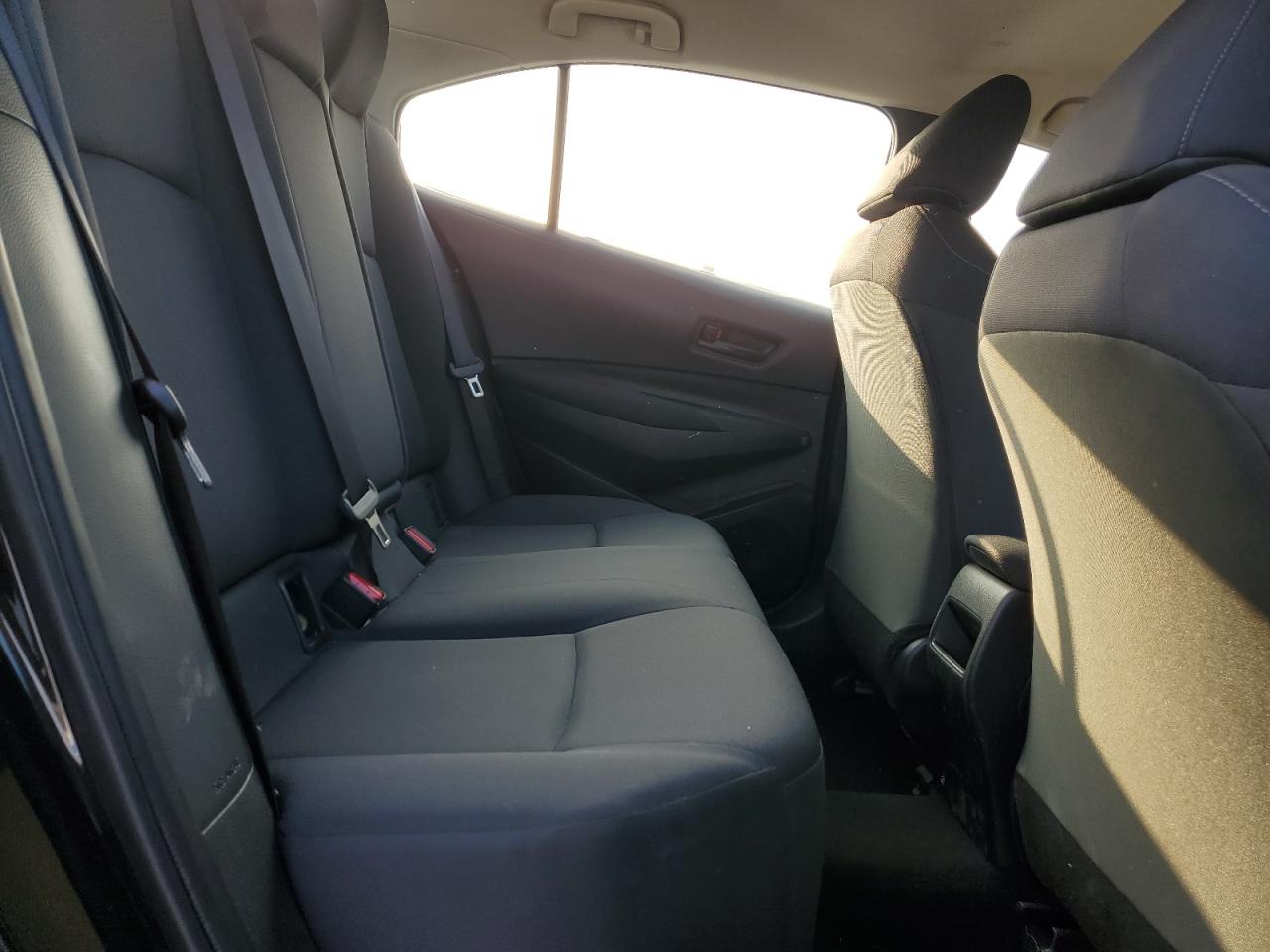 2022 Toyota Corolla - Image 10