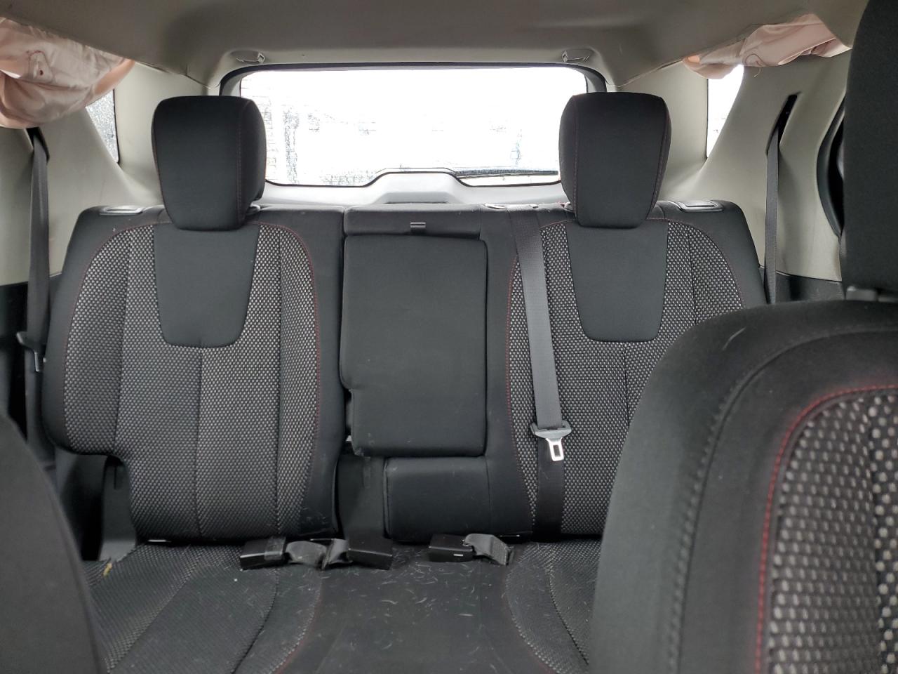2016 Chevrolet Equinox - Image 10