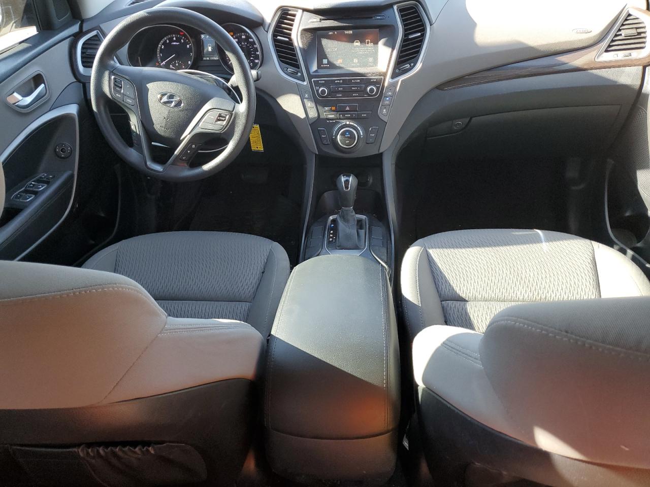 2017 Hyundai Santa Fe - Image 8
