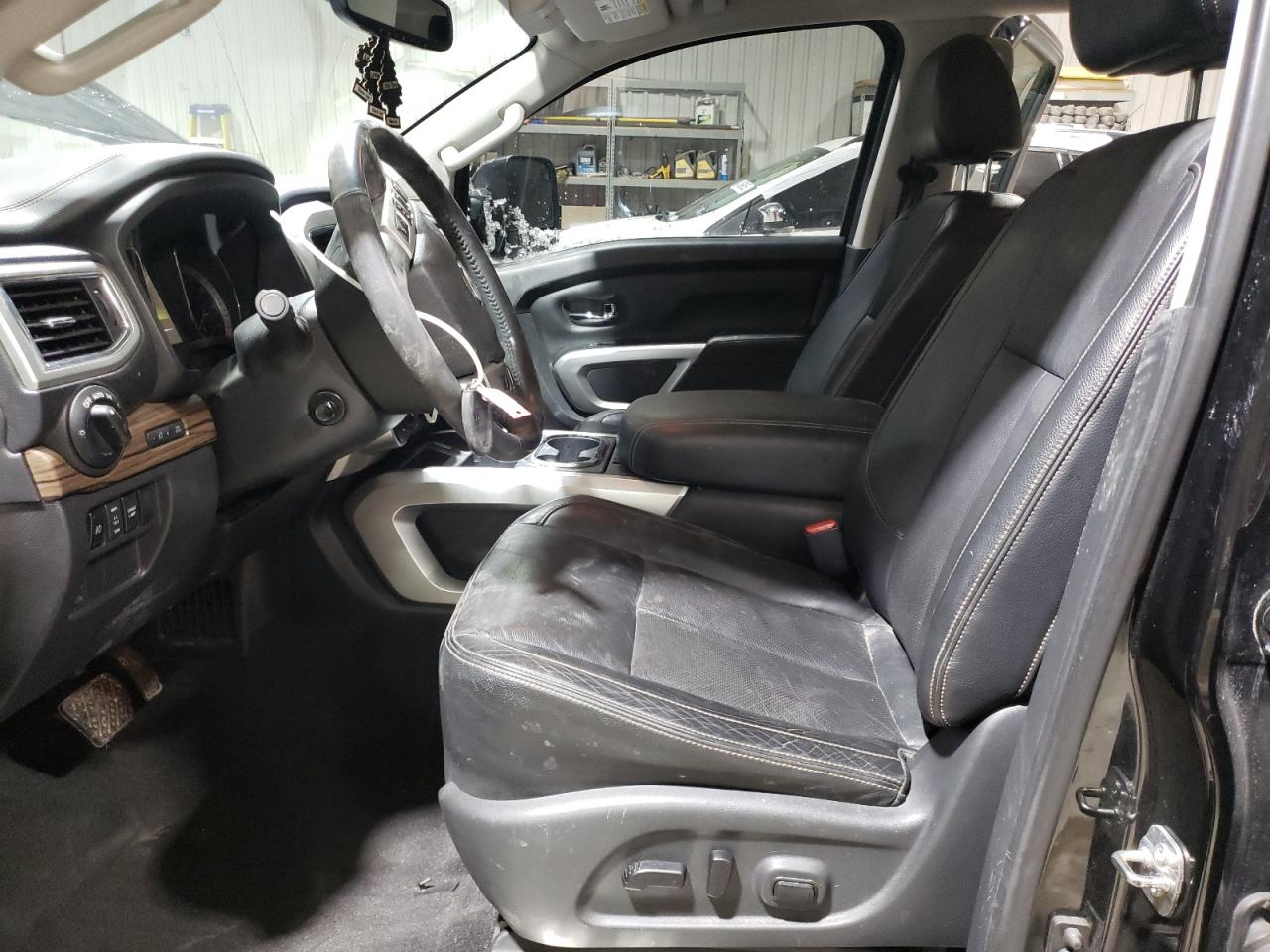 2018 Nissan Titan Sv VIN: 1N6AA1E52JN511934 Lot: 88772355