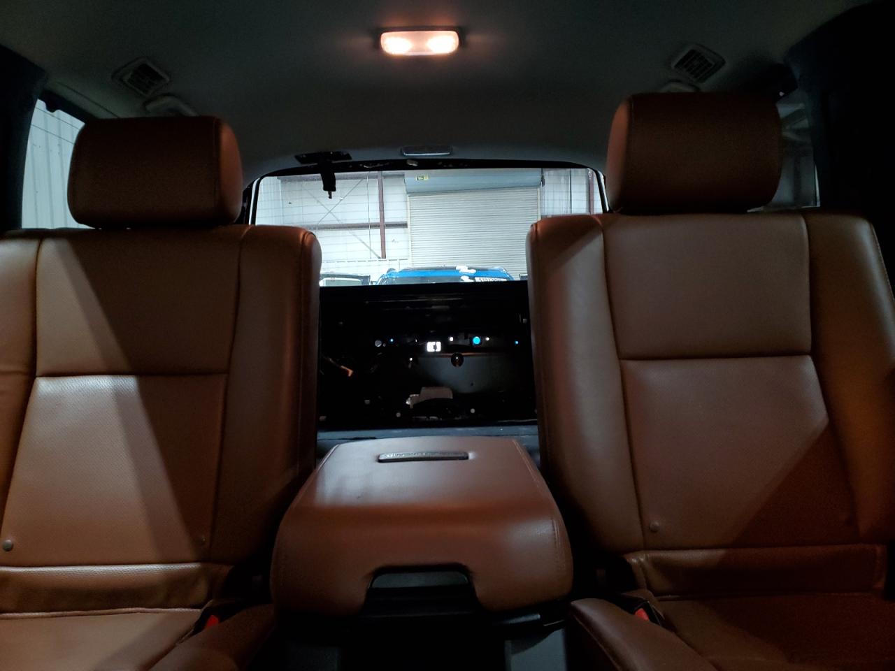 2018 Toyota Sequoia - Image 10