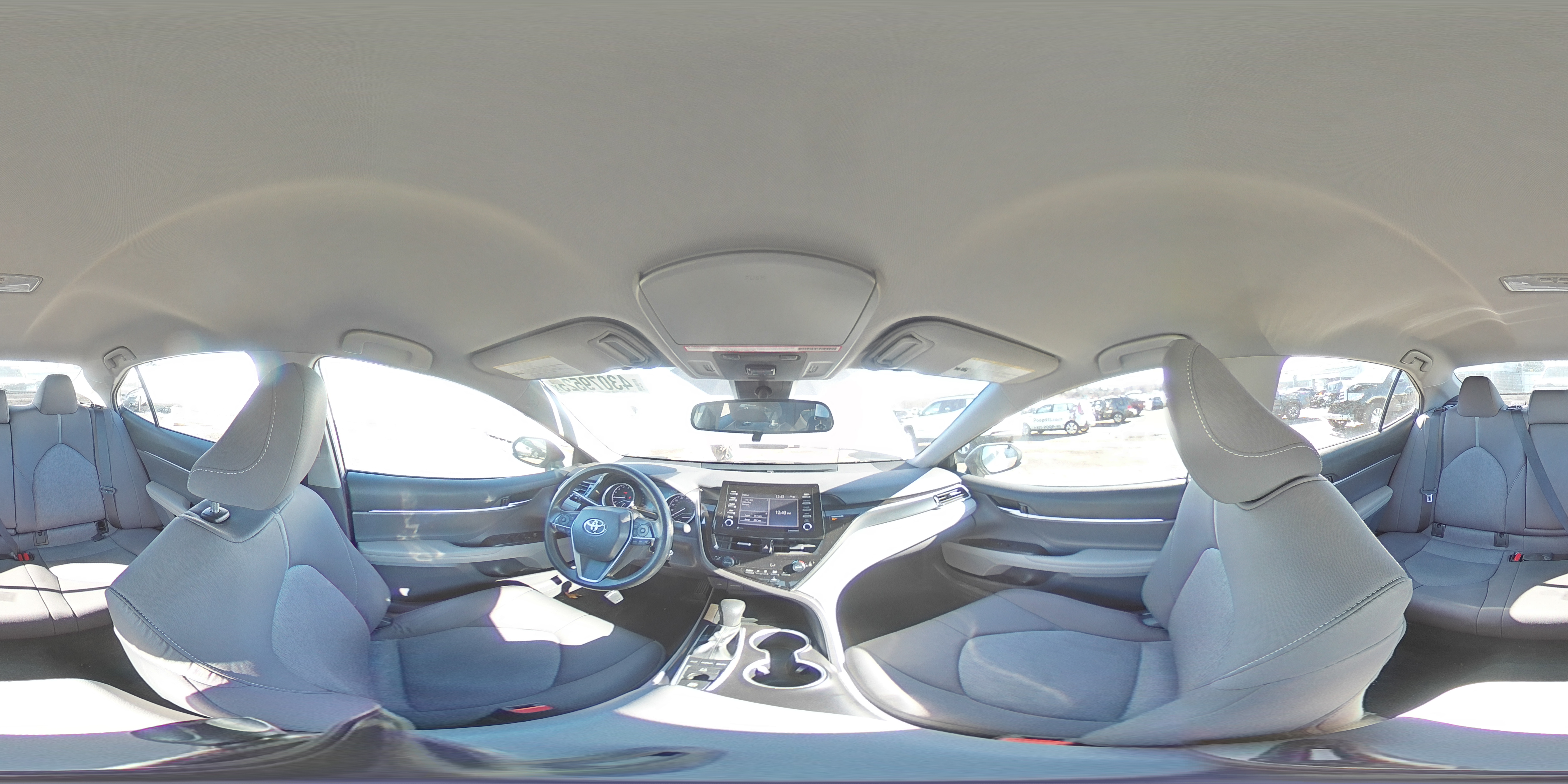 2022 Toyota Camry - Image 12