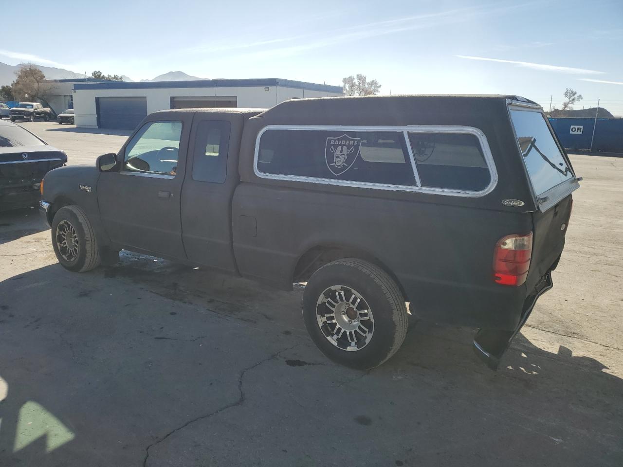 2002 Ford Ranger - Image 2