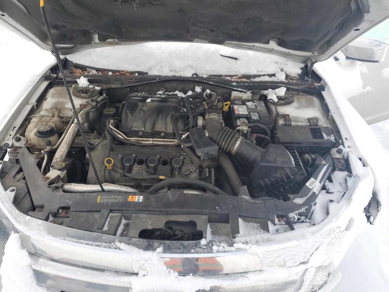 2012 Ford Fusion - Image 11