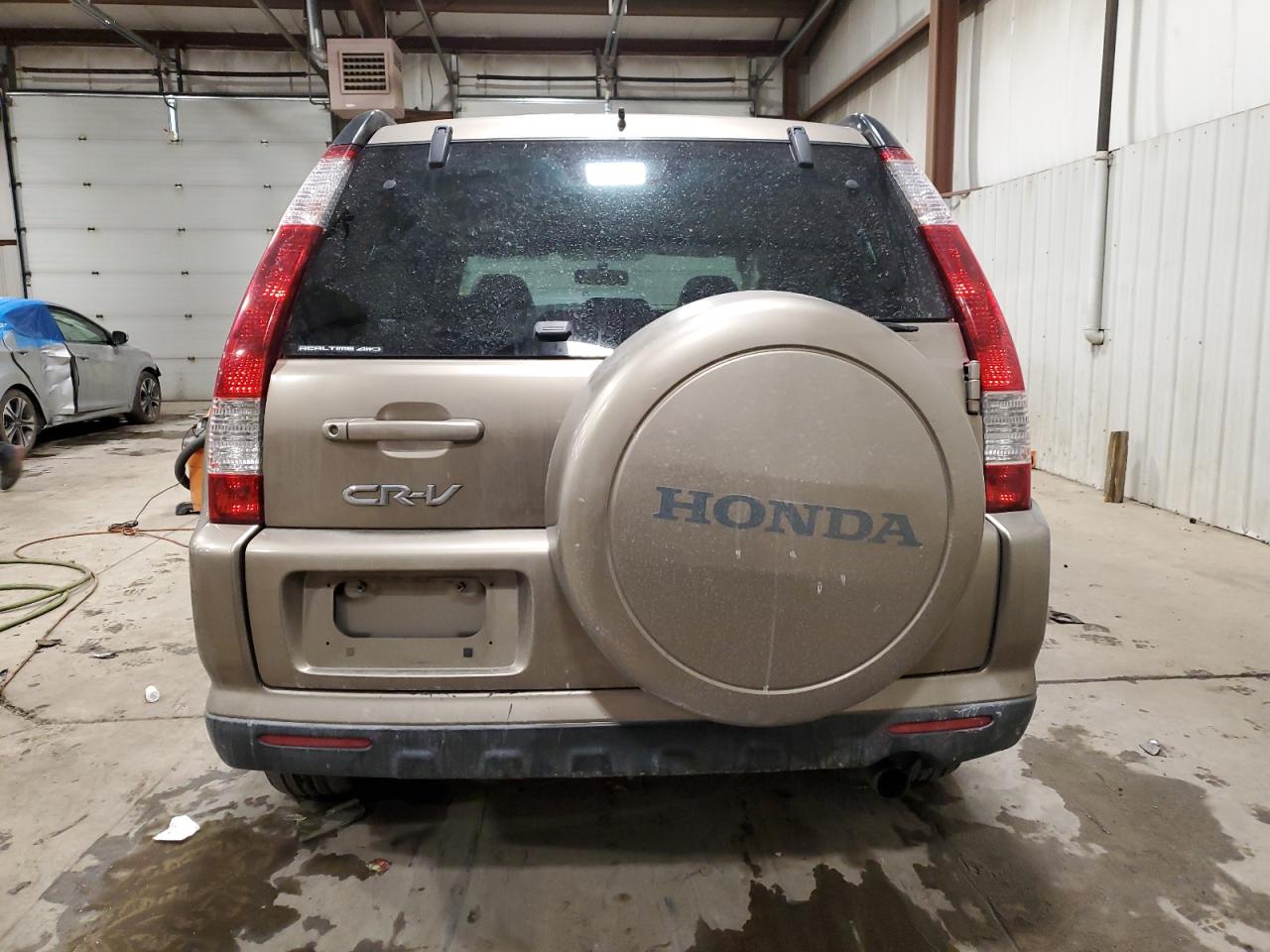 2005 Honda CR-V - Image 6