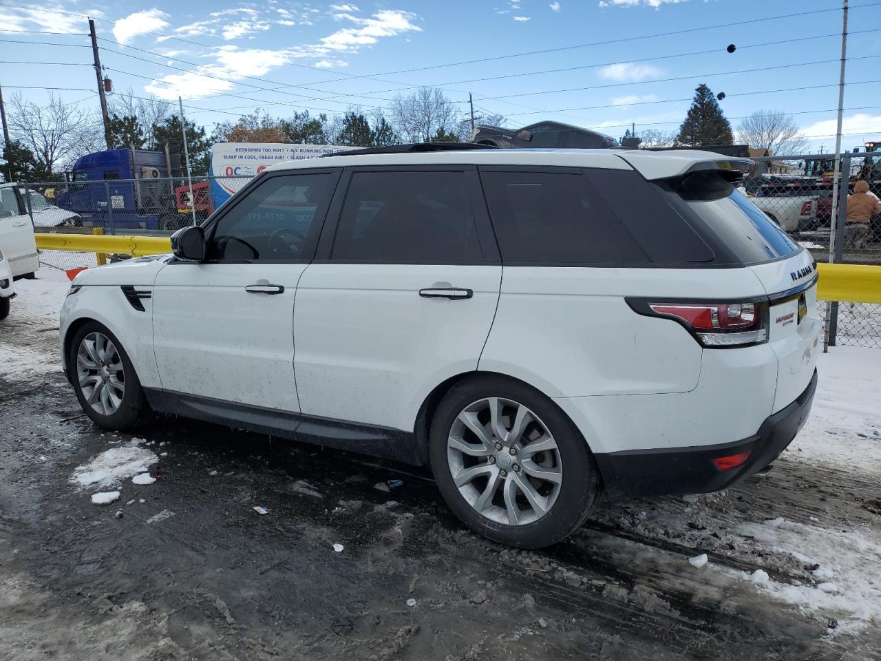 2016 Land Rover Range Rover - Image 2