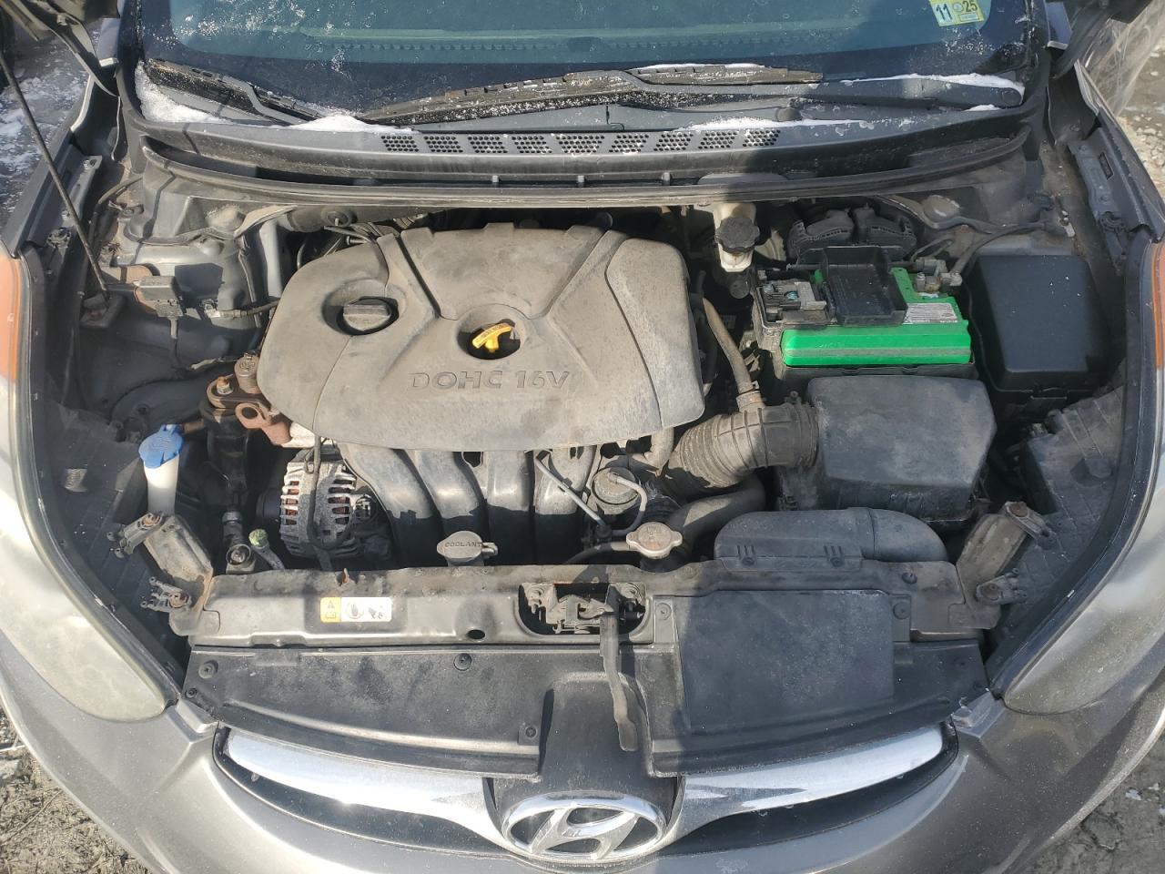 2013 Hyundai Elantra - Image 11