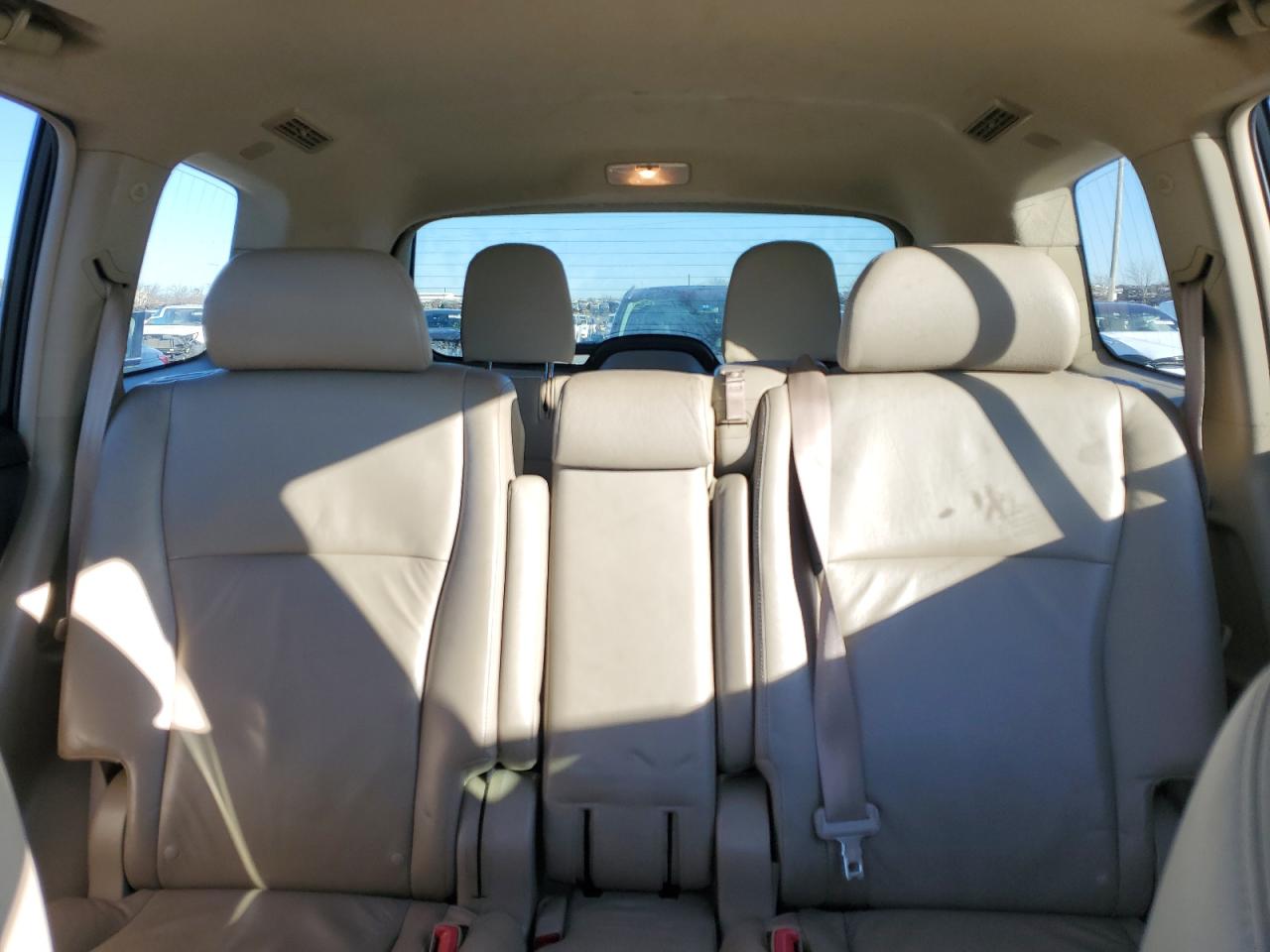 2009 Toyota Highlander - Image 10