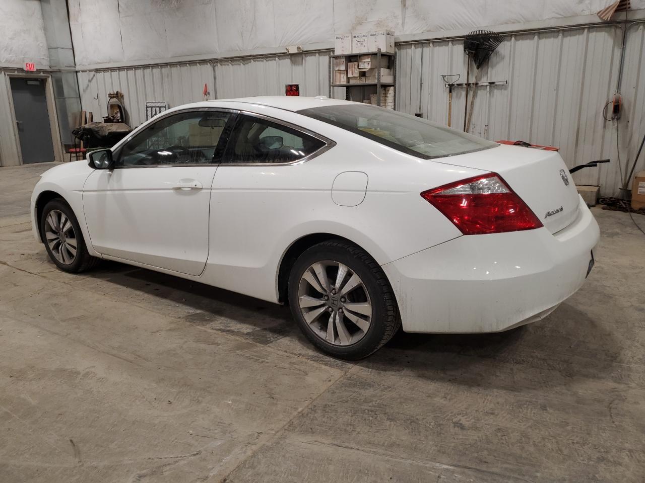 2010 Honda Accord - Image 2