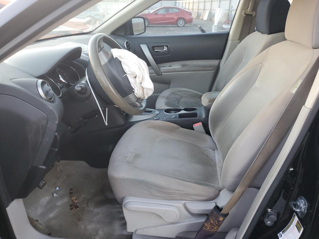 2014 Nissan Rogue - Image 7