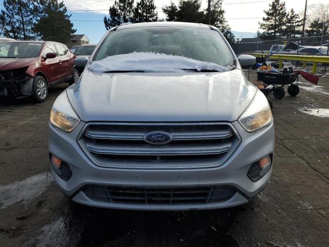 Паркетники FORD ESCAPE 2017 Серебристый