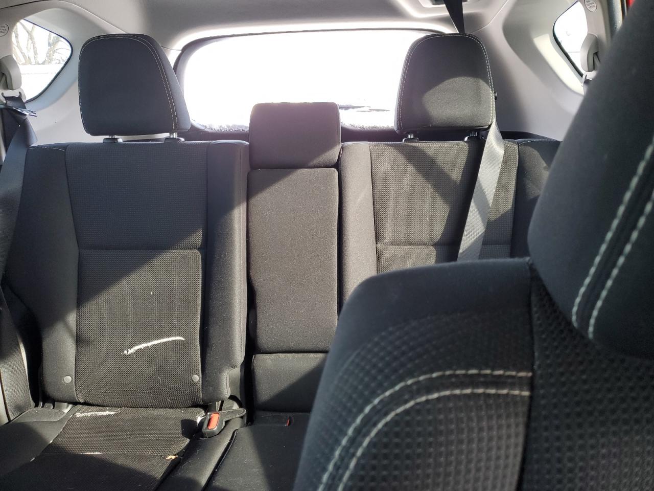 2016 Toyota RAV 4 - Image 10