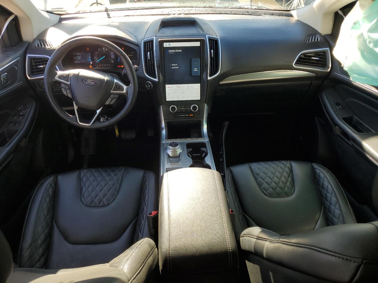 2023 Ford Edge - Image 8