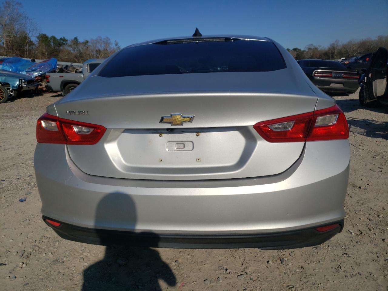 2018 Chevrolet Malibu - Image 6