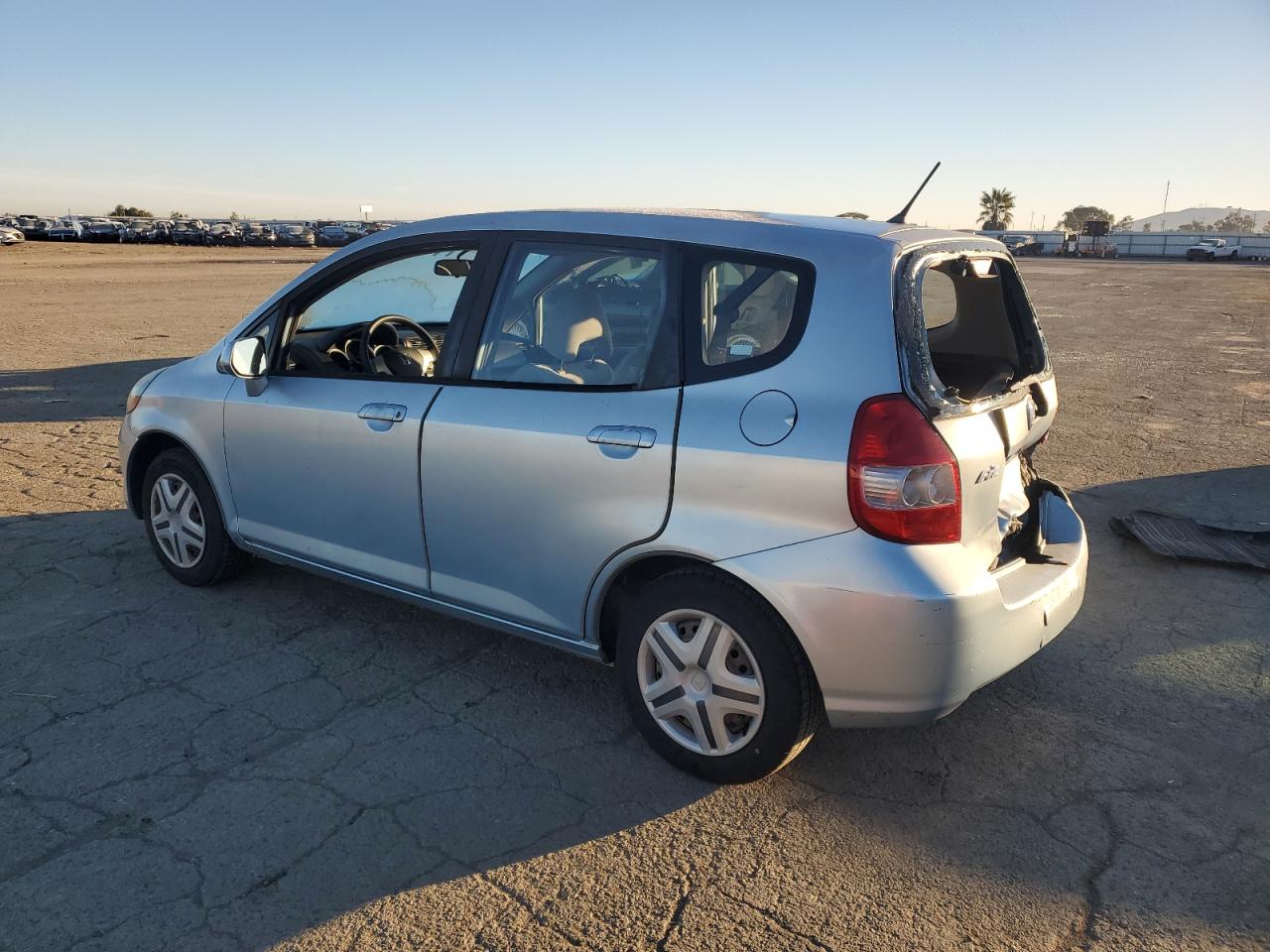 2007 Honda Fit - Image 2