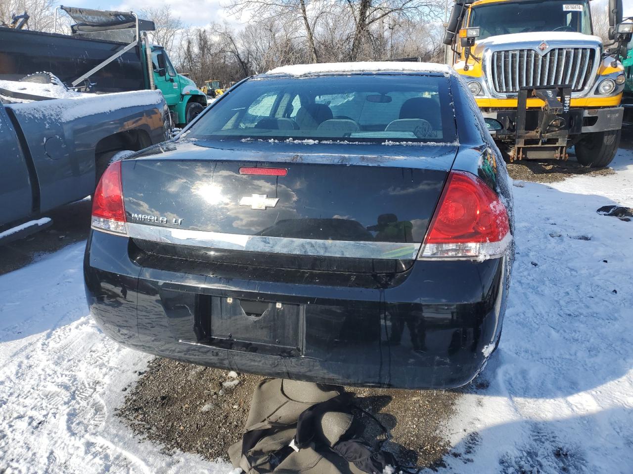 2009 Chevrolet Impala - Image 6