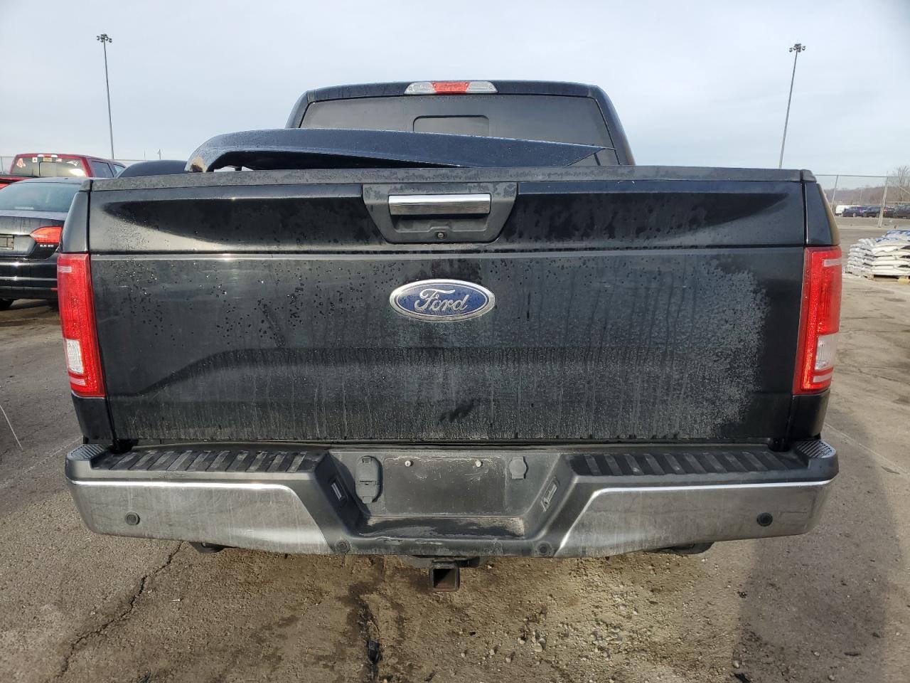 2016 Ford F-150 - Image 6