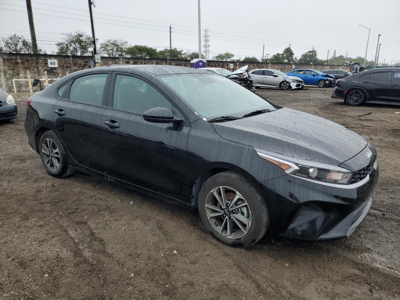 2024 Kia Forte - Image 4