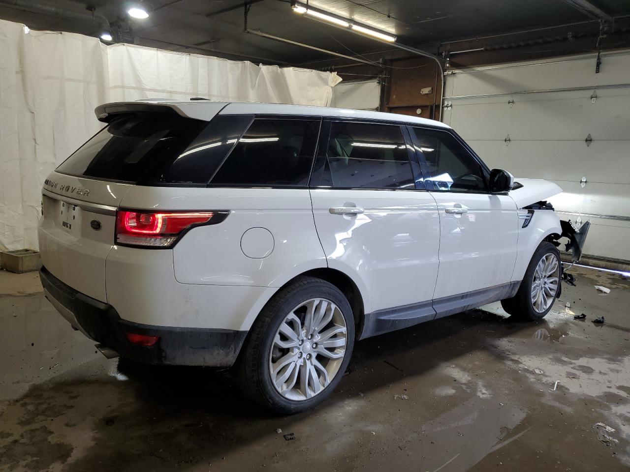 2014 Land Rover Range Rover - Image 3