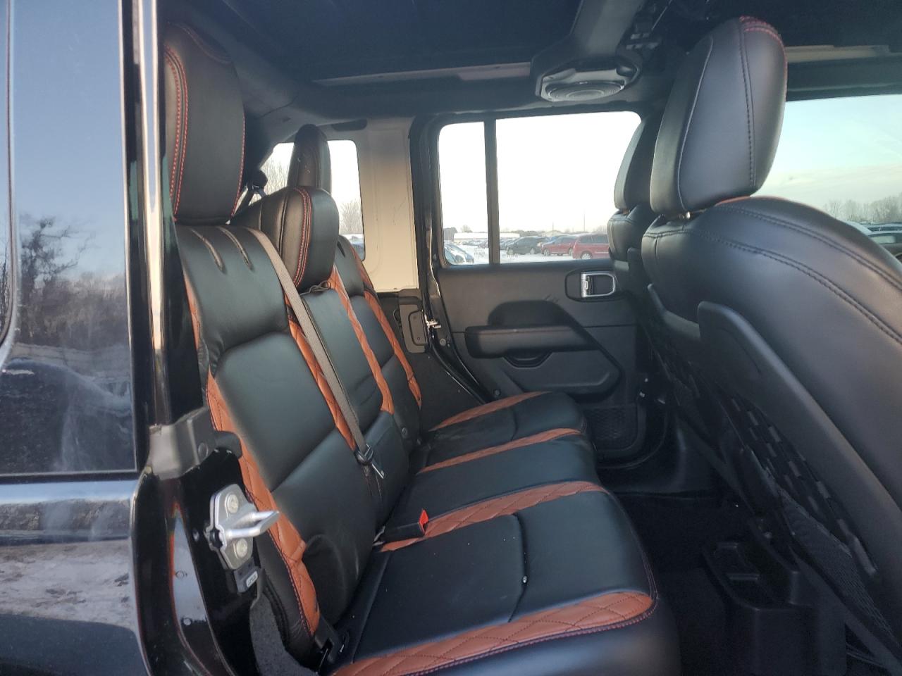 2020 Jeep Wrangler - Image 11