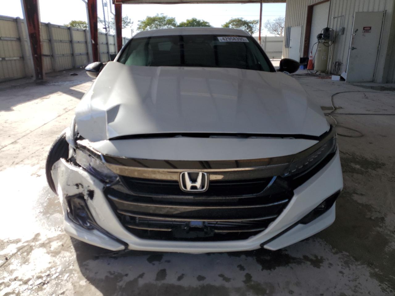 2022 Honda Accord - Image 5