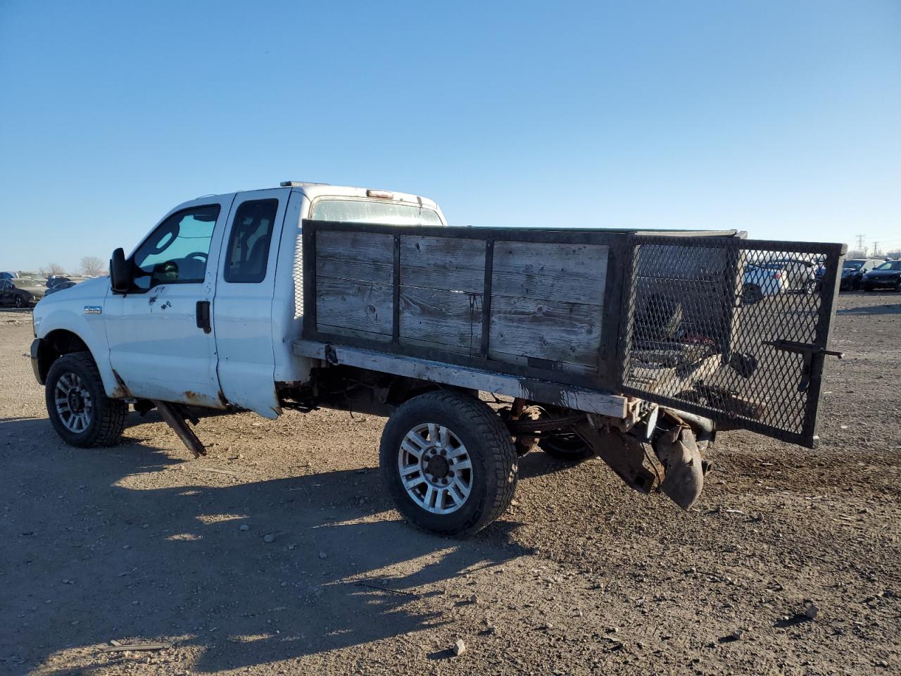 2006 Ford F250 - Image 2