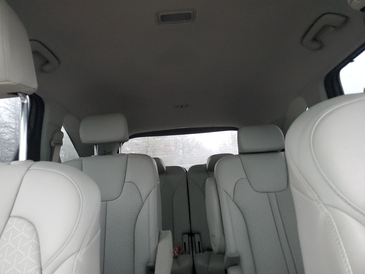 2023 Kia Sorento - Image 10