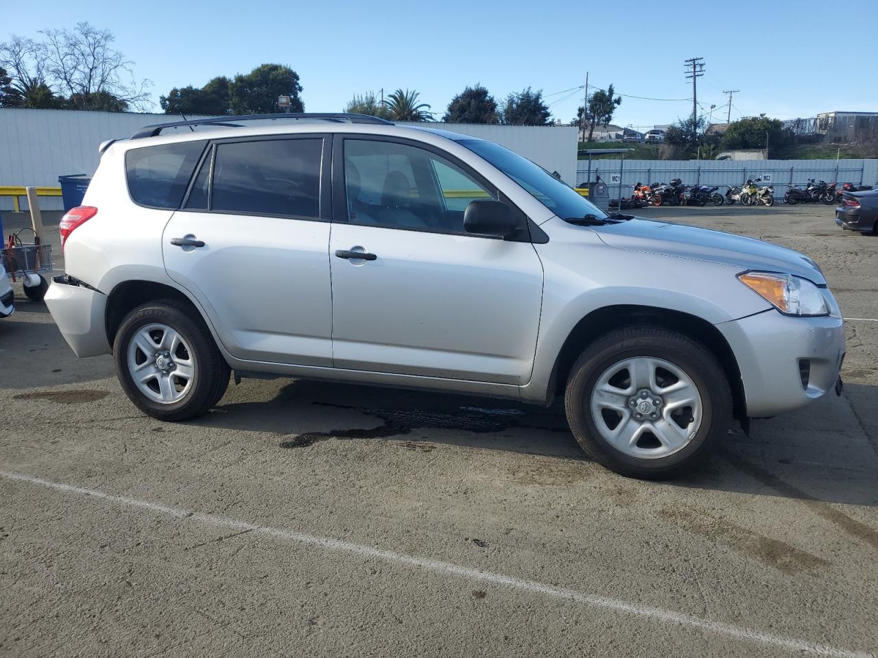 2010 Toyota RAV 4 - Image 4