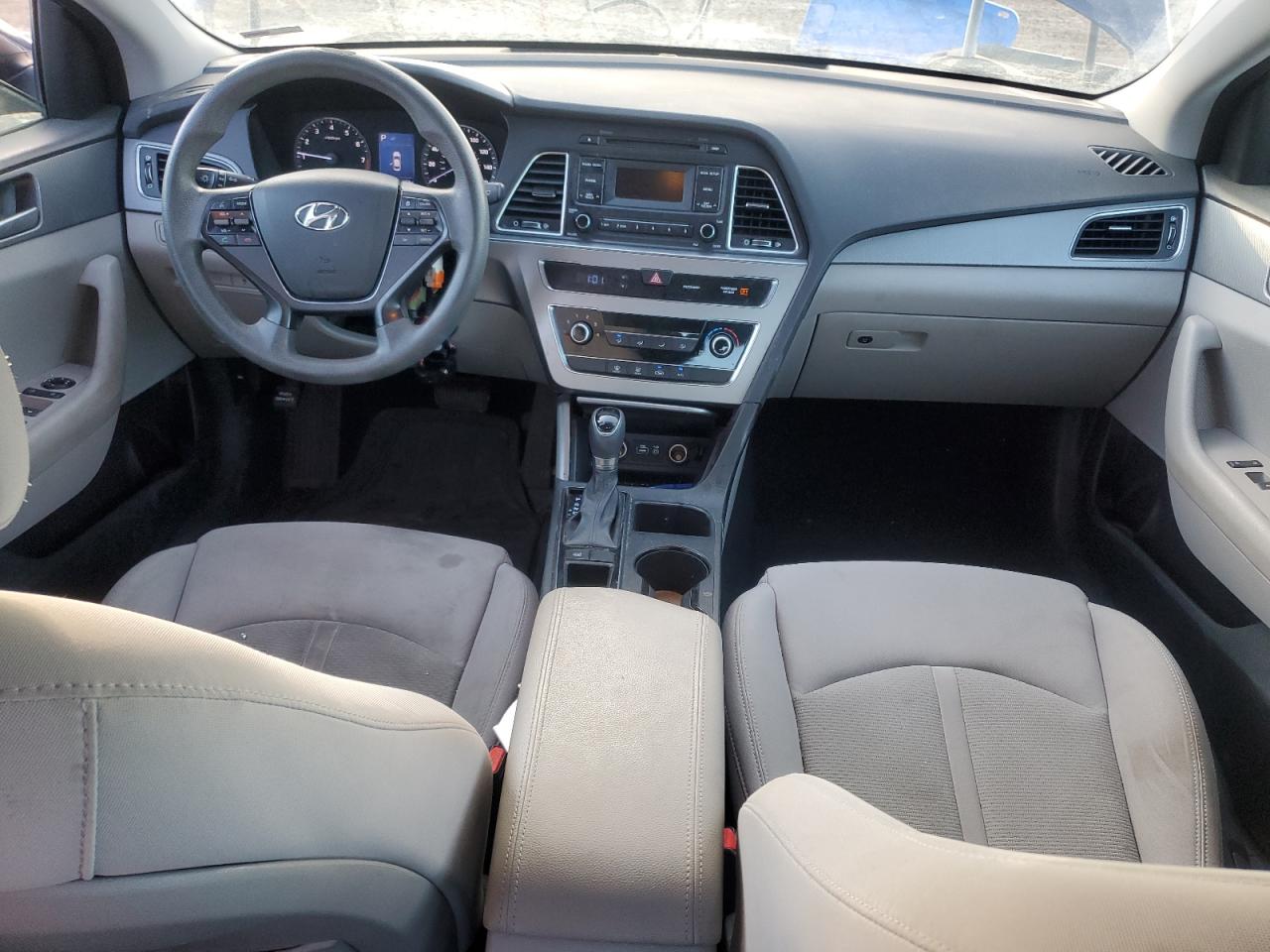 2015 Hyundai Sonata - Image 8