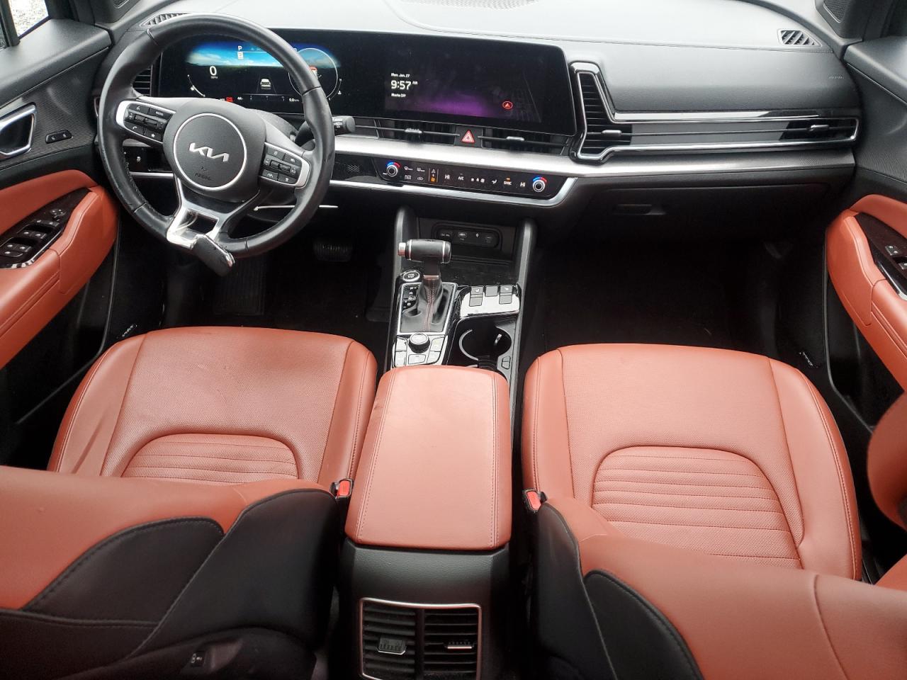2023 Kia Sportage - Image 8
