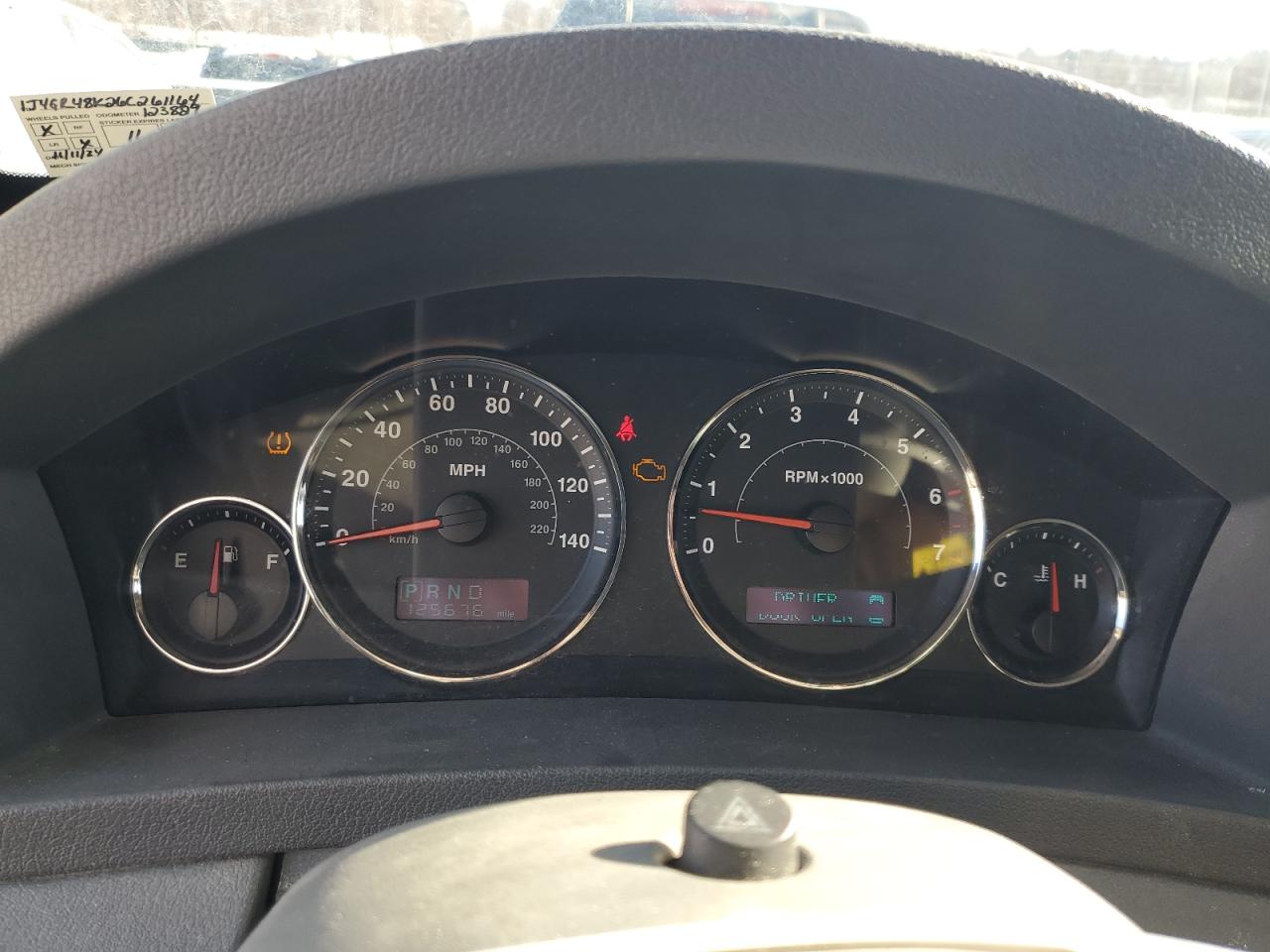 2006 Jeep Grand Cherokee - Image 9
