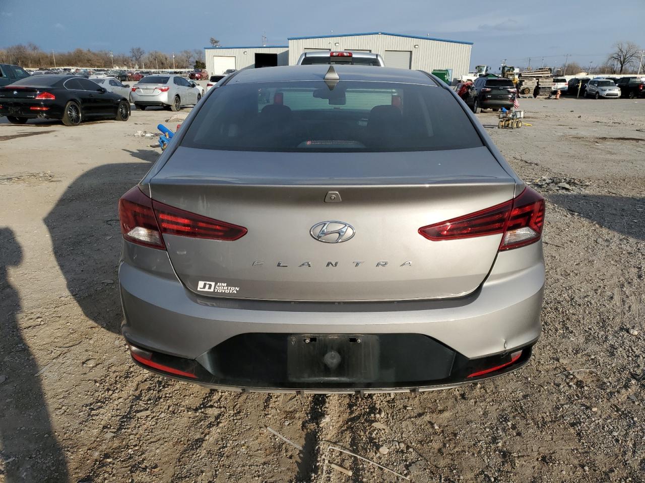 2020 Hyundai Elantra - Image 6
